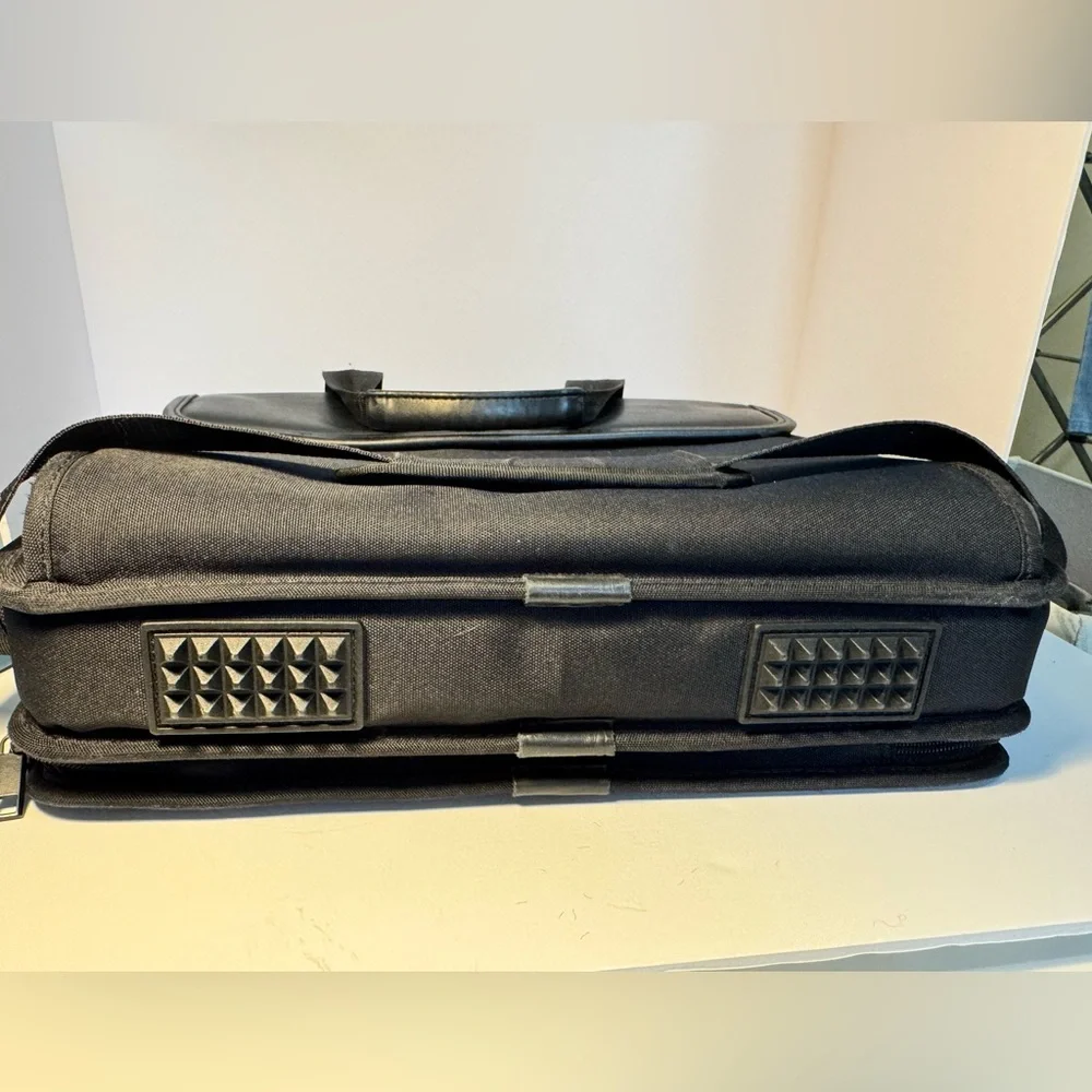 GATEWAY Vintage Computer Laptop Notebook Messenger Bag - Black - 14x13